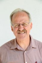 Pfarrer/Gemeindebüro/Küsterinnen/Diakon Pfarrer/Gemeindebüro/Küsterinnen/Diakon