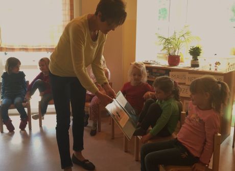 Lesen macht Spaß - und schlau! Lesen macht Spaß - und schlau!